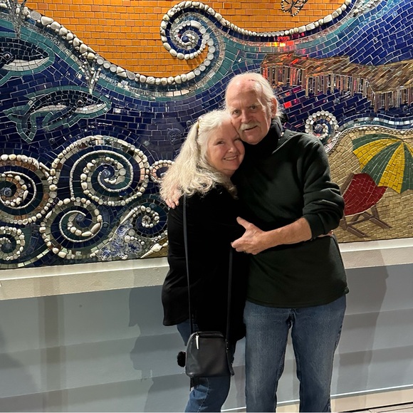 Meet your Posher, Debra - Picture 2 of 13